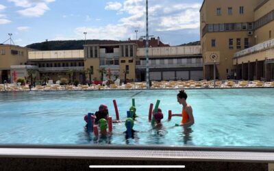 Home 1 Schwimmkurs für Kinder in Mödling: Was Eltern vor der Anmeldung wissen sollten